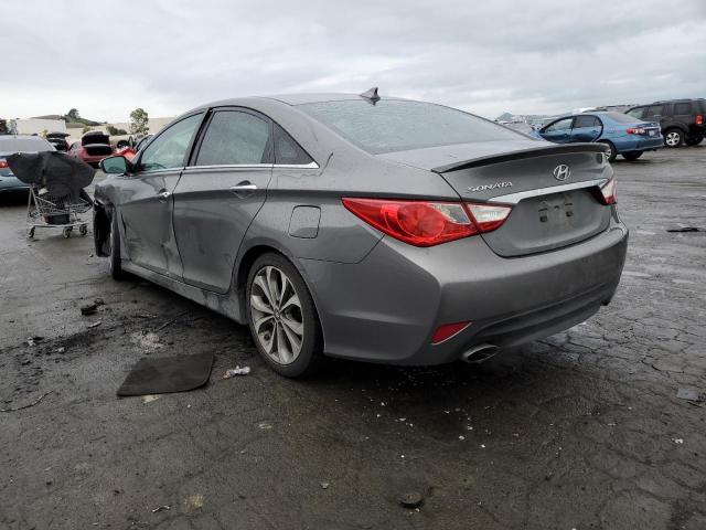 5NPEC4AC4EH812490 - 2014 HYUNDAI SONATA SE GRAY photo 2