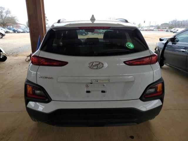 KM8K62AA4LU524805 - 2020 HYUNDAI KONA SEL PLUS WHITE photo 6