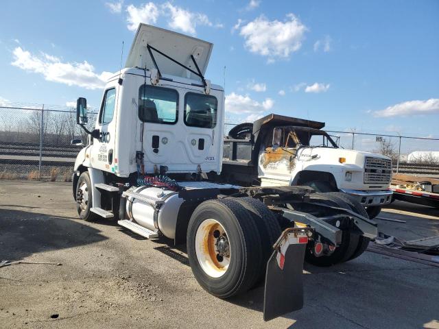 3AKBGADV0FSGJ8412 - 2015 FREIGHTLINER CASCADIA 1 WHITE photo 3