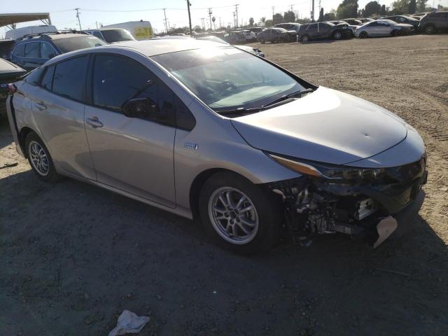 JTDKAMFP1N3216317 - 2022 TOYOTA PRIUS PRIM LE 银色 照片 4