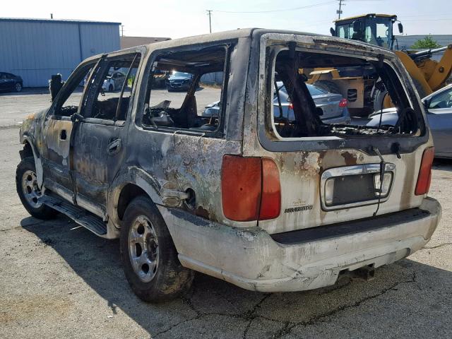 5LMFU28R82LJ02136 - 2002 LINCOLN NAVIGATOR  照片 3