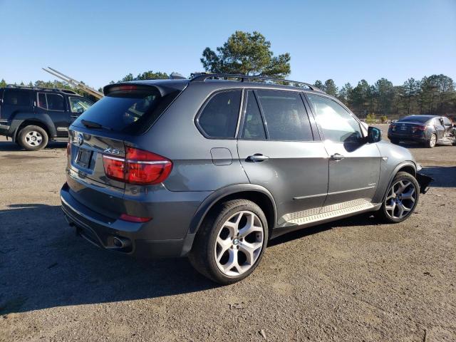 5UXZW0C5XBL369073 - 2011 BMW X5 XDRIVE35D BLACK photo 3