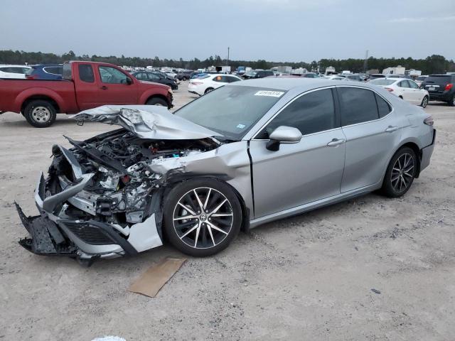 4T1G11AK7RU841770 - 2024 TOYOTA CAMRY SE NIGHT SHADE SILVER photo 1