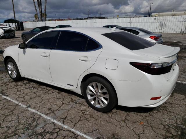 JTHBW1GG0D2008611 - 2013 LEXUS ES 300H WHITE photo 2