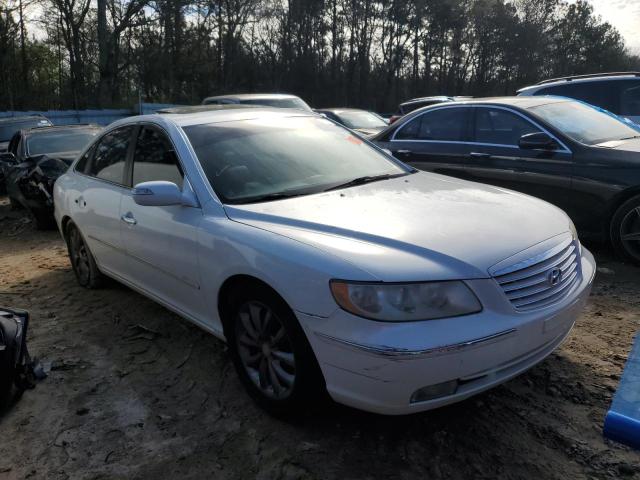 KMHFC46F98A304868 - 2008 HYUNDAI AZERA SE WHITE photo 4