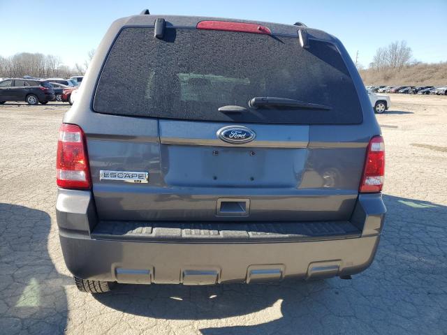 1FMCU0D70CKC82024 - 2012 FORD ESCAPE XLT CHARCOAL photo 6