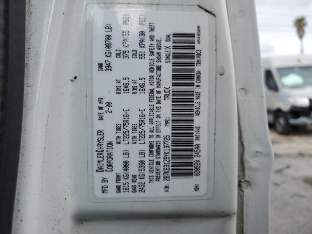 2B7KB31Z9YK137725 - 2000 DODGE RAM VAN B3500 WHITE photo 12