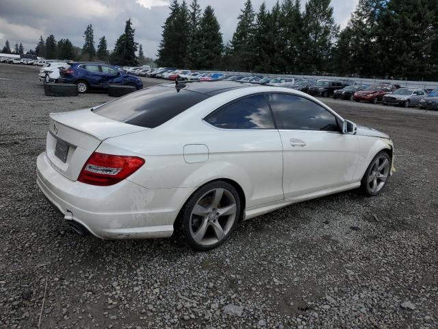 WDDGJ5HB0FG411533 - 2015 MERCEDES-BENZ C 350 WHITE photo 3