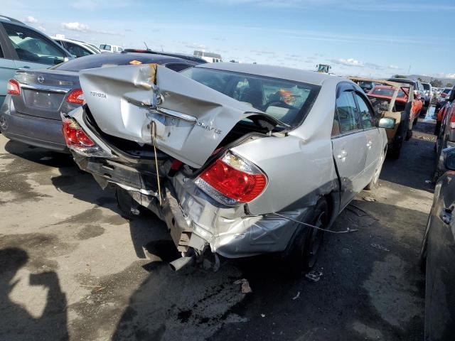 4T1BE32KX5U589998 - 2005 TOYOTA CAMRY LE SILVER photo 3