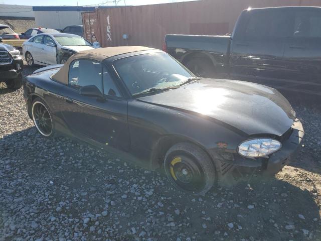 JM1NB353X20231639 - 2002 MAZDA MX-5 MIATA BASE BLACK photo 4