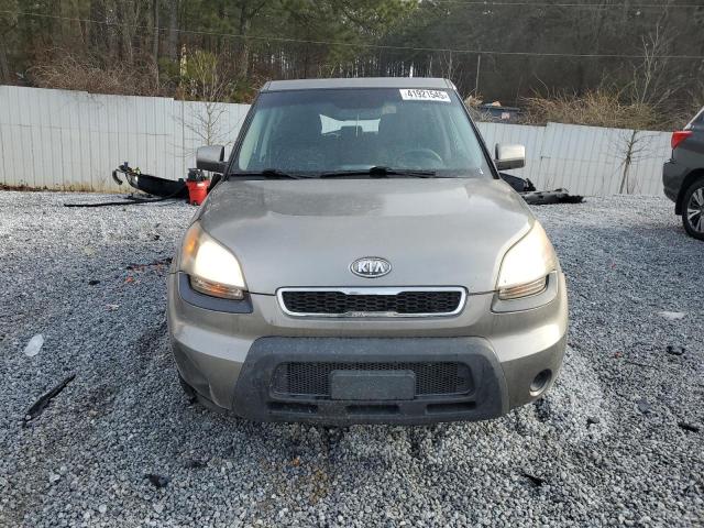 KNDJT2A2XB7301828 - 2011 KIA SOUL + GRAY photo 5