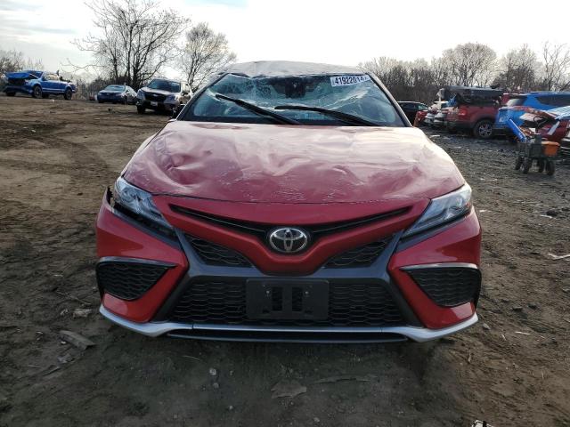 4T1K61BK1PU073842 - 2023 TOYOTA CAMRY XSE RED photo 5