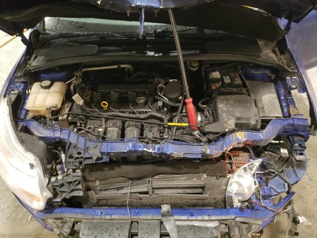 1FAHP3M2XCL403150 - 2012 FORD FOCUS SEL BLUE photo 11