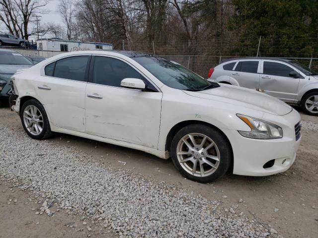 1N4AA5AP8BC841727 - 2011 NISSAN MAXIMA S WHITE photo 4