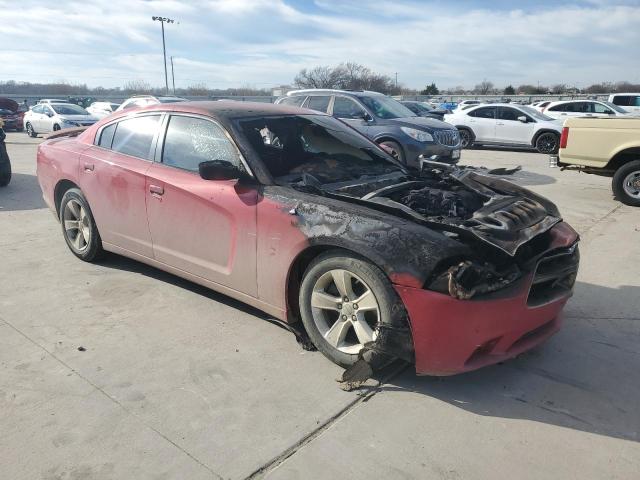 2C3CDXBG7CH300501 - 2012 DODGE CHARGER SE RED photo 4