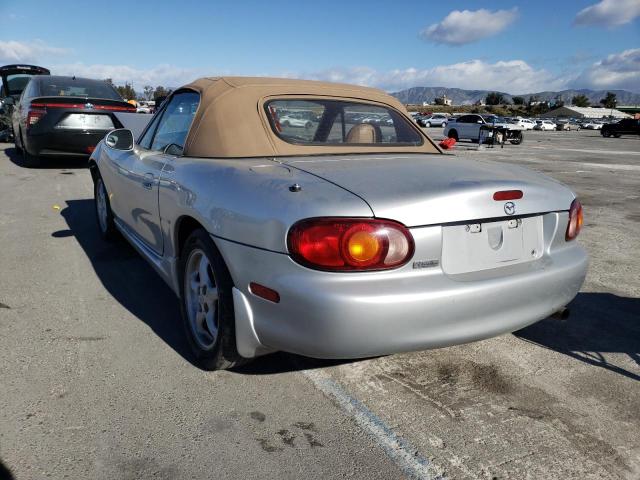 JM1NB3538Y0155959 - 2000 MAZDA MX-5 MIATA BASE SILVER photo 2