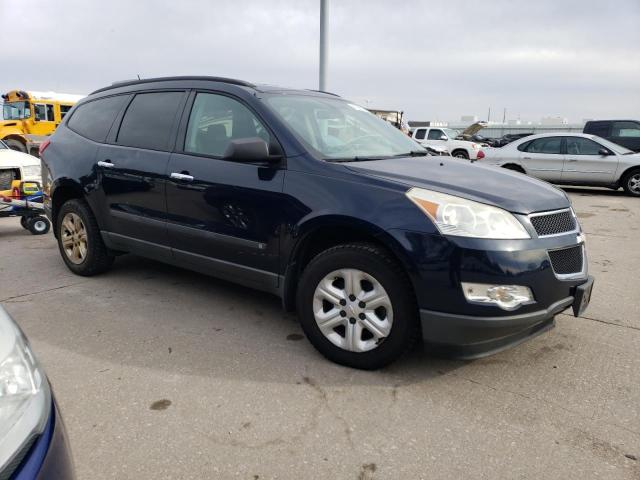 1GNLREED9AS105239 - 2010 CHEVROLET TRAVERSE LS BLUE photo 4