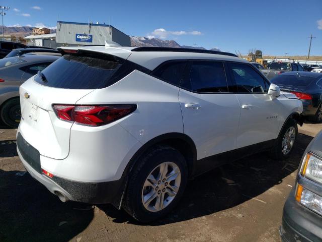 3GNKBBRA1KS703247 - 2019 CHEVROLET BLAZER 1LT WHITE photo 3