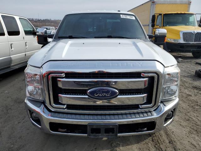 1FT7W2BT7FEA08429 - 2015 FORD F250 SUPER DUTY WHITE photo 5