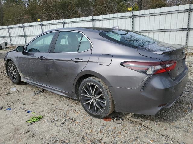 4T1G11AK1MU517299 - 2021 TOYOTA CAMRY SE GRAY photo 2