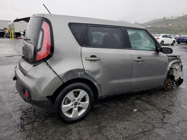 KNDJN2A23K7654387 - 2019 KIA SOUL GRAY photo 3