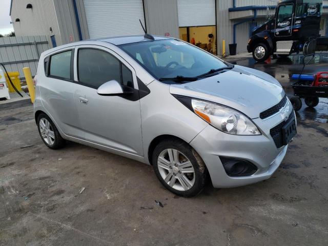 KL8CB6S9XFC732805 - 2015 CHEVROLET SPARK LS SILVER photo 4