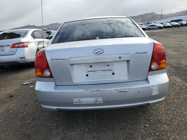 KMHCG45C85U653691 - 2005 HYUNDAI ACCENT GL SILVER photo 6