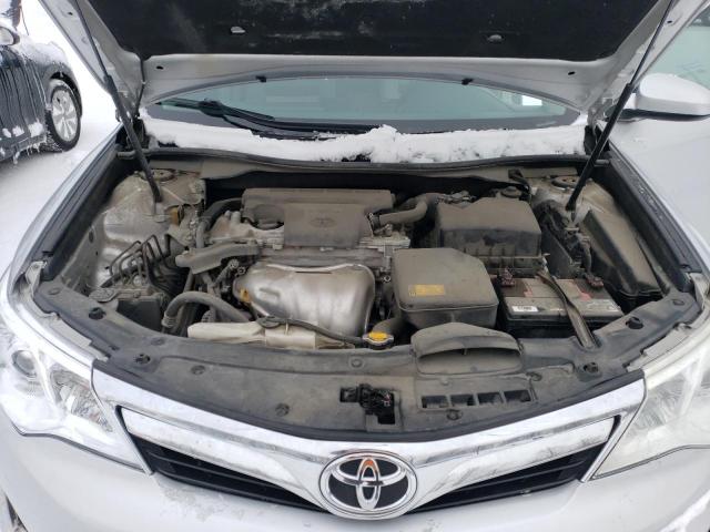 4T4BF1FK9ER422324 - 2014 TOYOTA CAMRY L SILVER photo 11