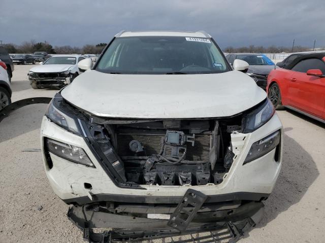 5N1AT3BA5MC709056 - 2021 NISSAN ROGUE SV WHITE photo 5