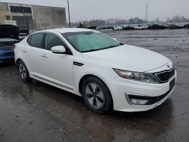 KNAGM4AD3B5000556 - 2011 KIA OPTIMA HYBRID WHITE photo 4