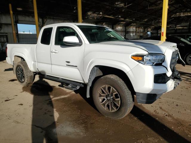 5TFRX5GNXHX079309 - 2017 TOYOTA TACOMA ACCESS CAB WHITE photo 4