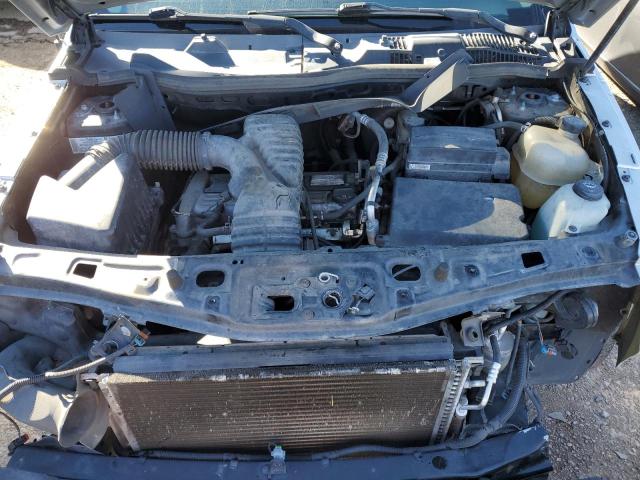 5GZCZ33D66S862606 - 2006 SATURN VUE SILVER photo 12