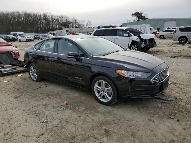 3FA6P0LU4JR147028 - 2018 FORD FUSION SE HYBRID BLACK photo 4