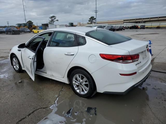 5XXGT4L32KG276362 - 2019 KIA OPTIMA LX WHITE photo 2