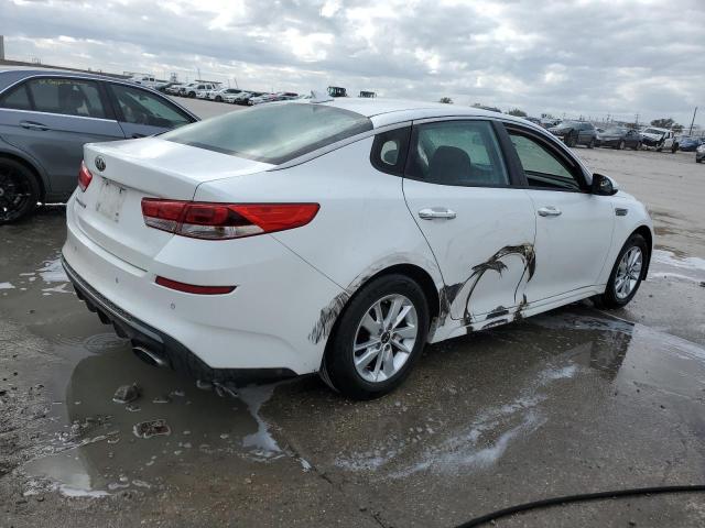 5XXGT4L32KG276362 - 2019 KIA OPTIMA LX WHITE photo 3