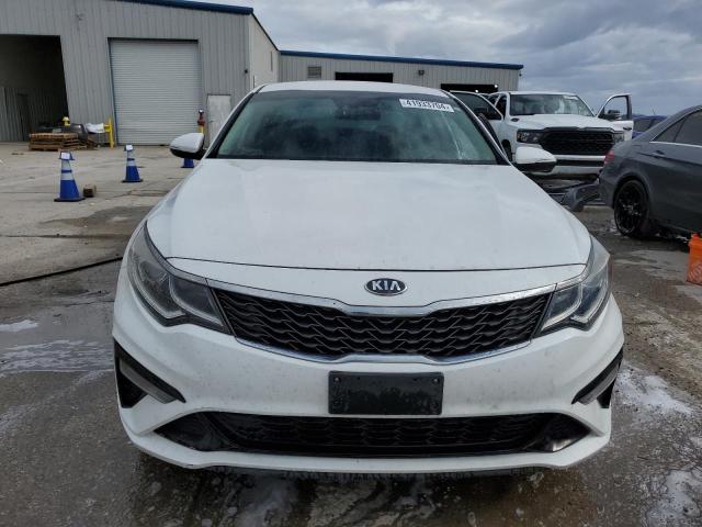 5XXGT4L32KG276362 - 2019 KIA OPTIMA LX WHITE photo 5