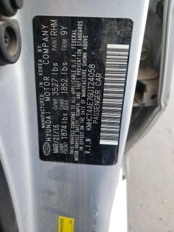 KMHCT4AE7GU124058 - 2016 HYUNDAI ACCENT SE SILVER photo 12