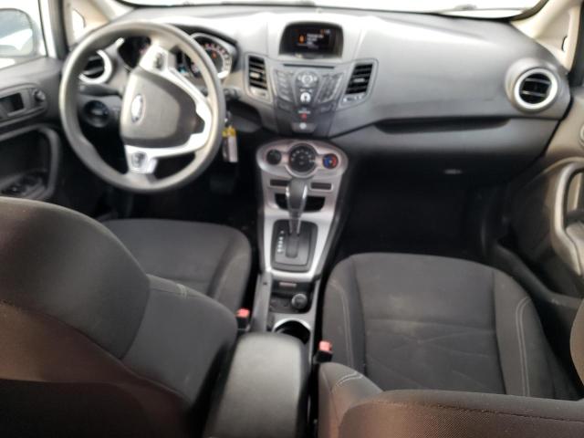 3FADP4BJ5KM151304 - 2019 FORD FIESTA SE WHITE photo 8