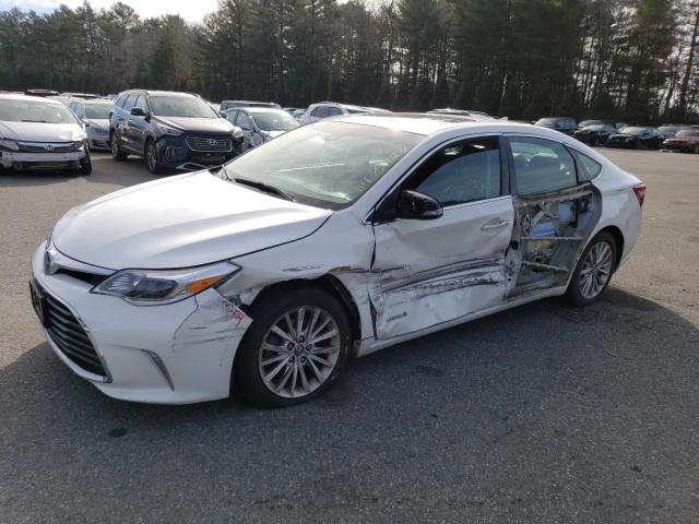 4T1BD1EB1JU064017 - 2018 TOYOTA AVALON HYBRID WHITE photo 1