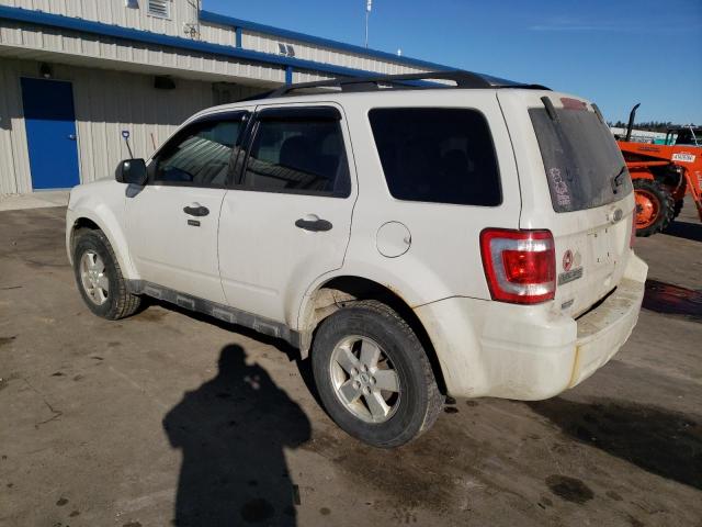 1FMCU9D72AKA35878 - 2010 FORD ESCAPE XLT WHITE photo 2