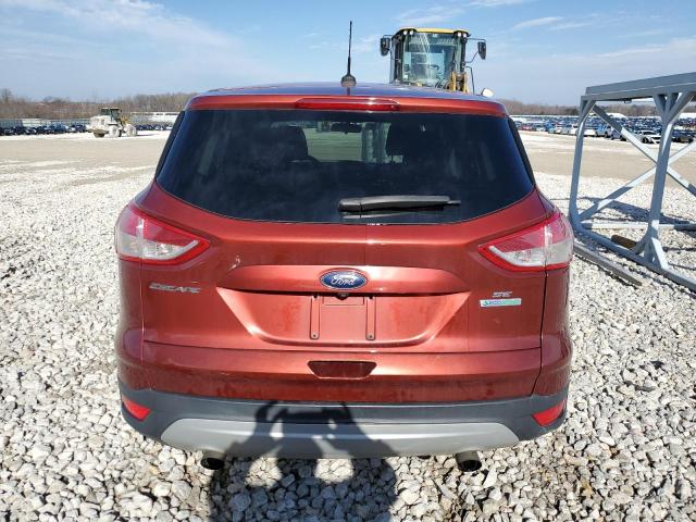 1FMCU0GX7FUA40674 - 2015 FORD ESCAPE SE RED photo 6