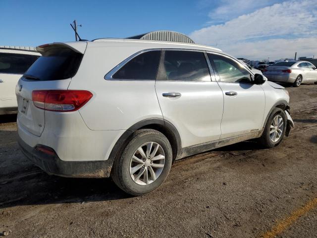 5XYPGDA57GG179458 - 2016 KIA SORENTO LX WHITE photo 3