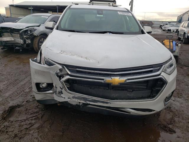 1GNEVJKW7KJ150349 - 2019 CHEVROLET TRAVERSE HIGH COUNTRY WHITE photo 5