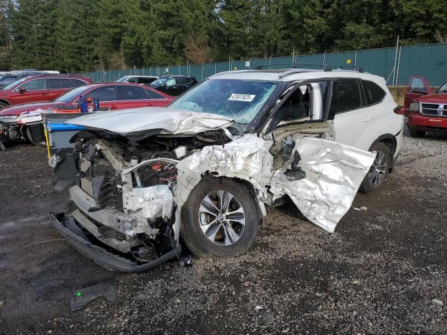 5TDGZRBH4NS582085 - 2022 TOYOTA HIGHLANDER XLE WHITE photo 1