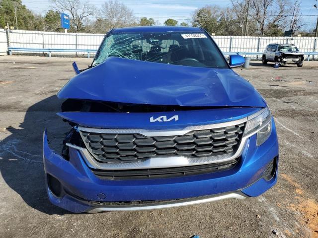 KNDEPCAA9N7287895 - 2022 KIA SELTOS LX BLUE photo 5