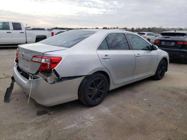 4T4BF1FK2DR288741 - 2013 TOYOTA CAMRY L SILVER photo 3
