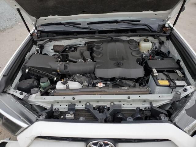 JTEBU5JR1K5703714 - 2019 TOYOTA 4RUNNER SR5 WHITE photo 11