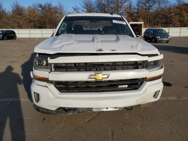 3GCUKREC9JG343566 - 2018 CHEVROLET SILVERADO K1500 LT WHITE photo 5