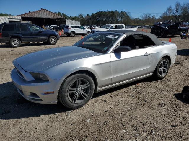 1ZVBP8EM1E5322930 - 2014 FORD MUSTANG SILVER photo 1