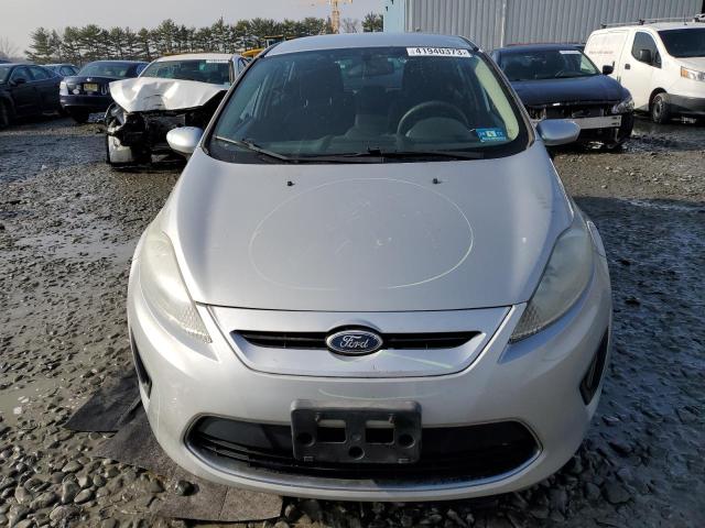 3FADP4EJ1BM134477 - 2011 FORD FIESTA SE SILVER photo 5